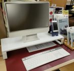 【机上ラック】狭いスペースでも、ゆったりと仕事がしたい【テレワーク用品】 イメージ